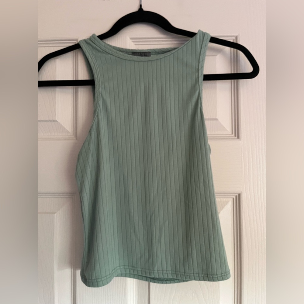 ⭐️Olivia Rae Size Medium Tank Top